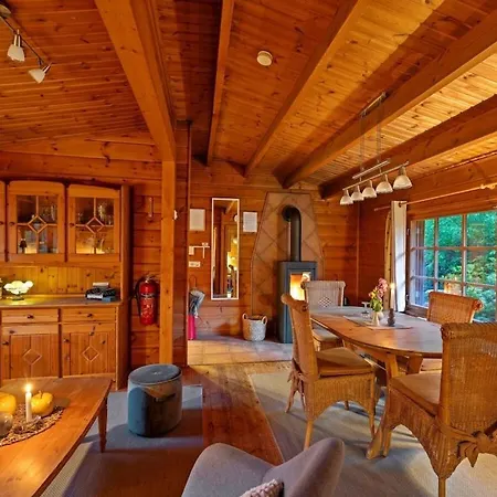 With 2 Bedrooms Дом отдыха Boeddenstedt